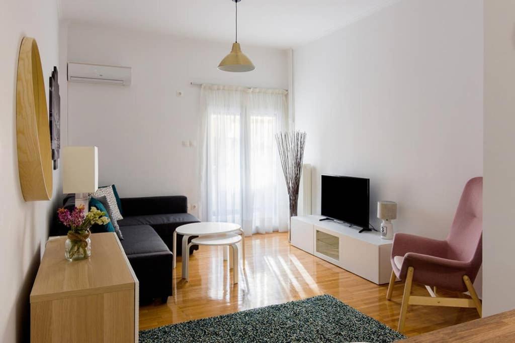 Brand New Decorated Flat For 4 Ppl In Pagrati Apartment Атина Екстериор снимка