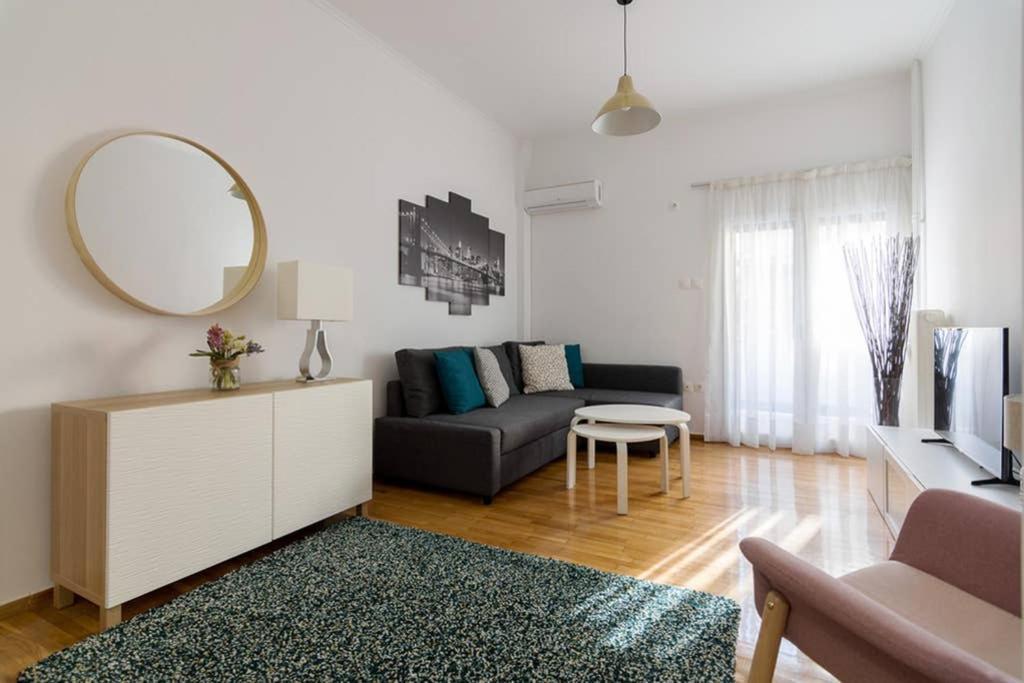 Brand New Decorated Flat For 4 Ppl In Pagrati Apartment Атина Екстериор снимка