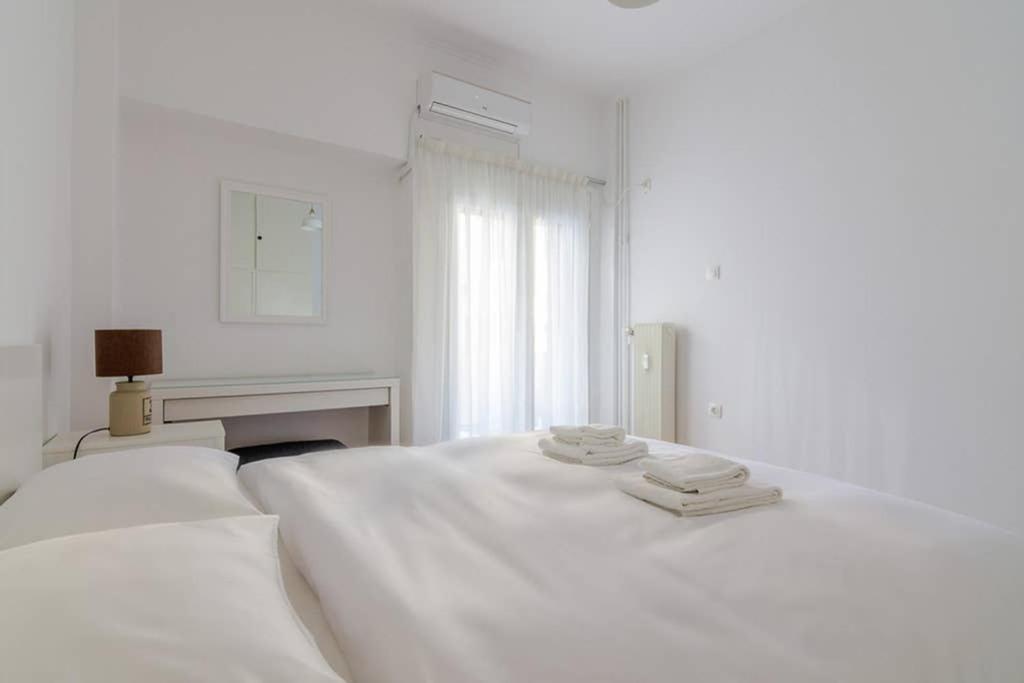Brand New Decorated Flat For 4 Ppl In Pagrati Apartment Атина Екстериор снимка