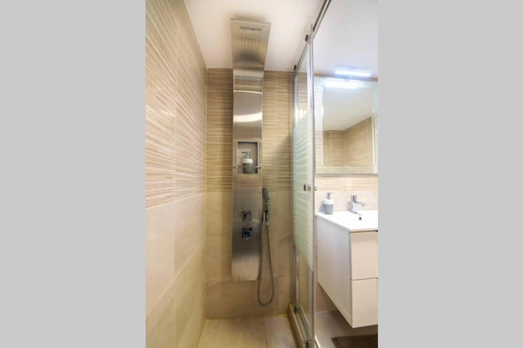 Brand New Decorated Flat For 4 Ppl In Pagrati Apartment Атина Екстериор снимка